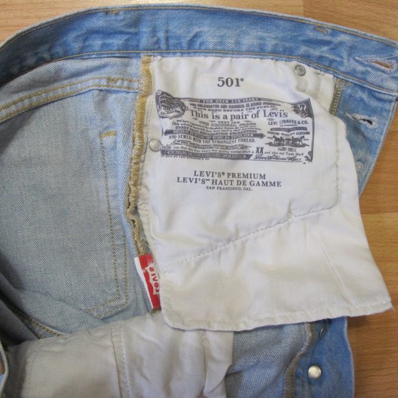 Women's Levis 501 Jeans - Picture 5 of 6